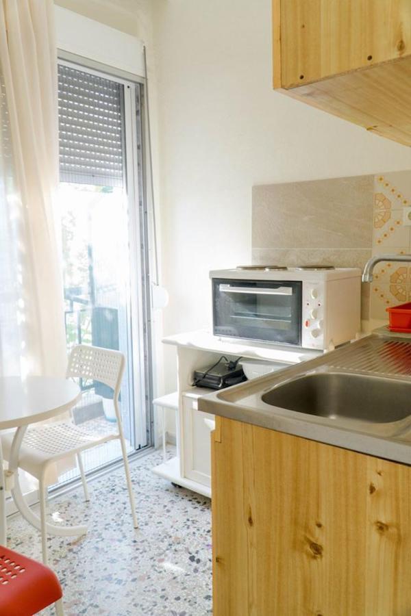 Zoi Apartments Paralia Dionysiou Exteriör bild