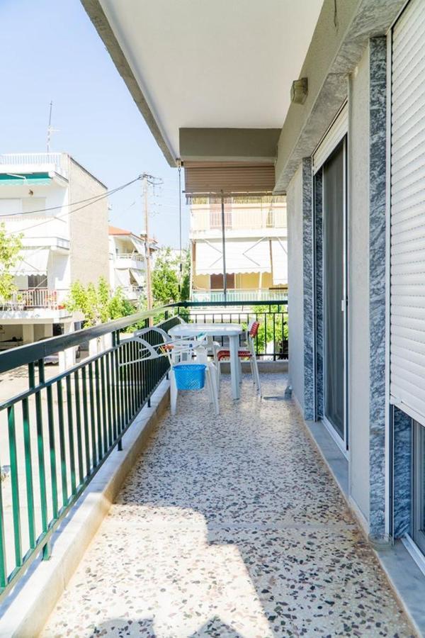 Zoi Apartments Paralia Dionysiou Exteriör bild